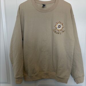 Gildan Tan Helen, GA Crewneck Sweater with Sun Graphic